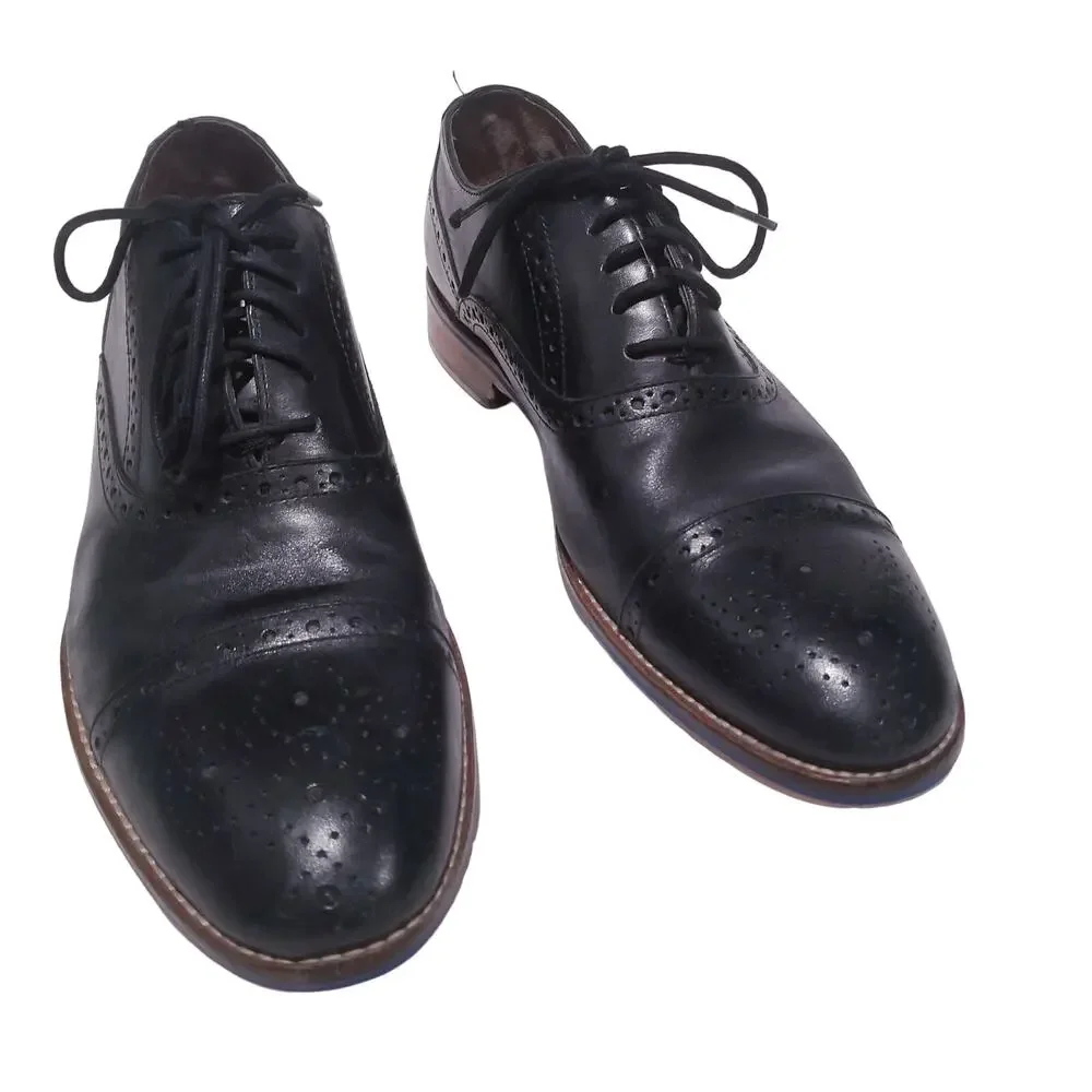 Johnston & Murphy Black Leather Cap Toe Oxford Shoes
